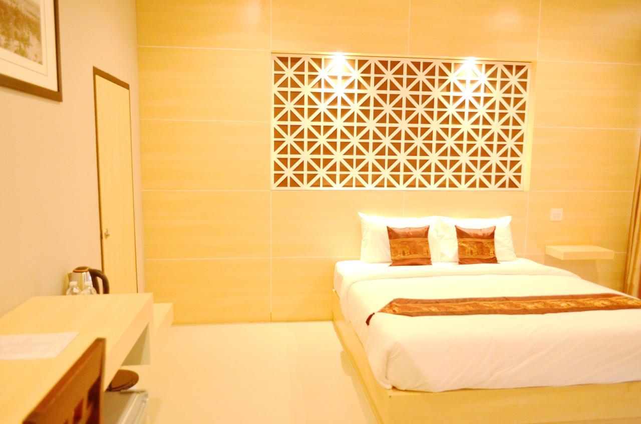 ויינטיאן Thatluangview Hotel מראה חיצוני תמונה