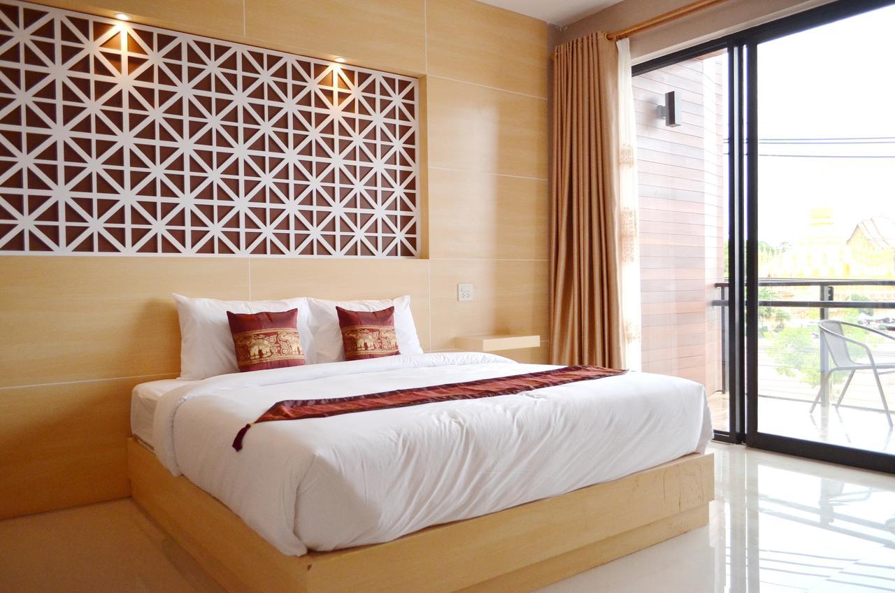ויינטיאן Thatluangview Hotel מראה חיצוני תמונה